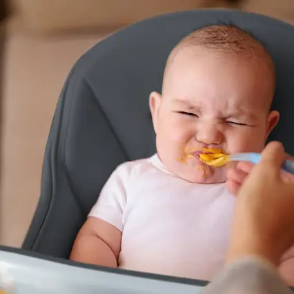 Encourages independent eating