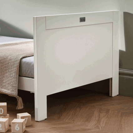 Pure white finish