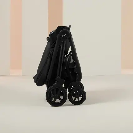 Self-standing fold