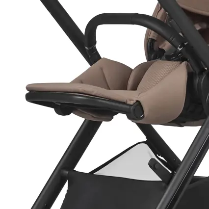Built-in foot support