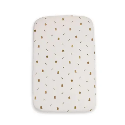 Breathable and absorbent