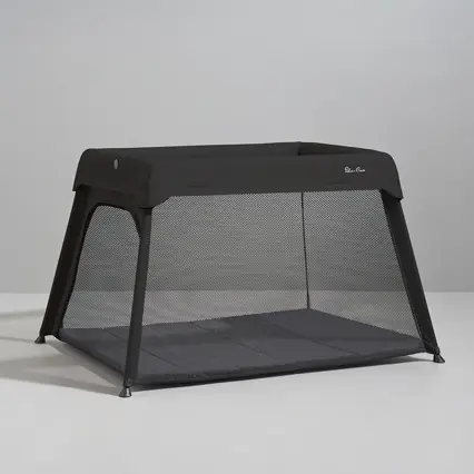 Travel cot